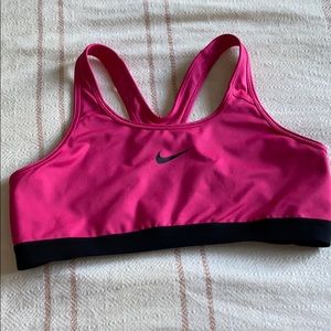 💖🆕 Nike Sports Bra